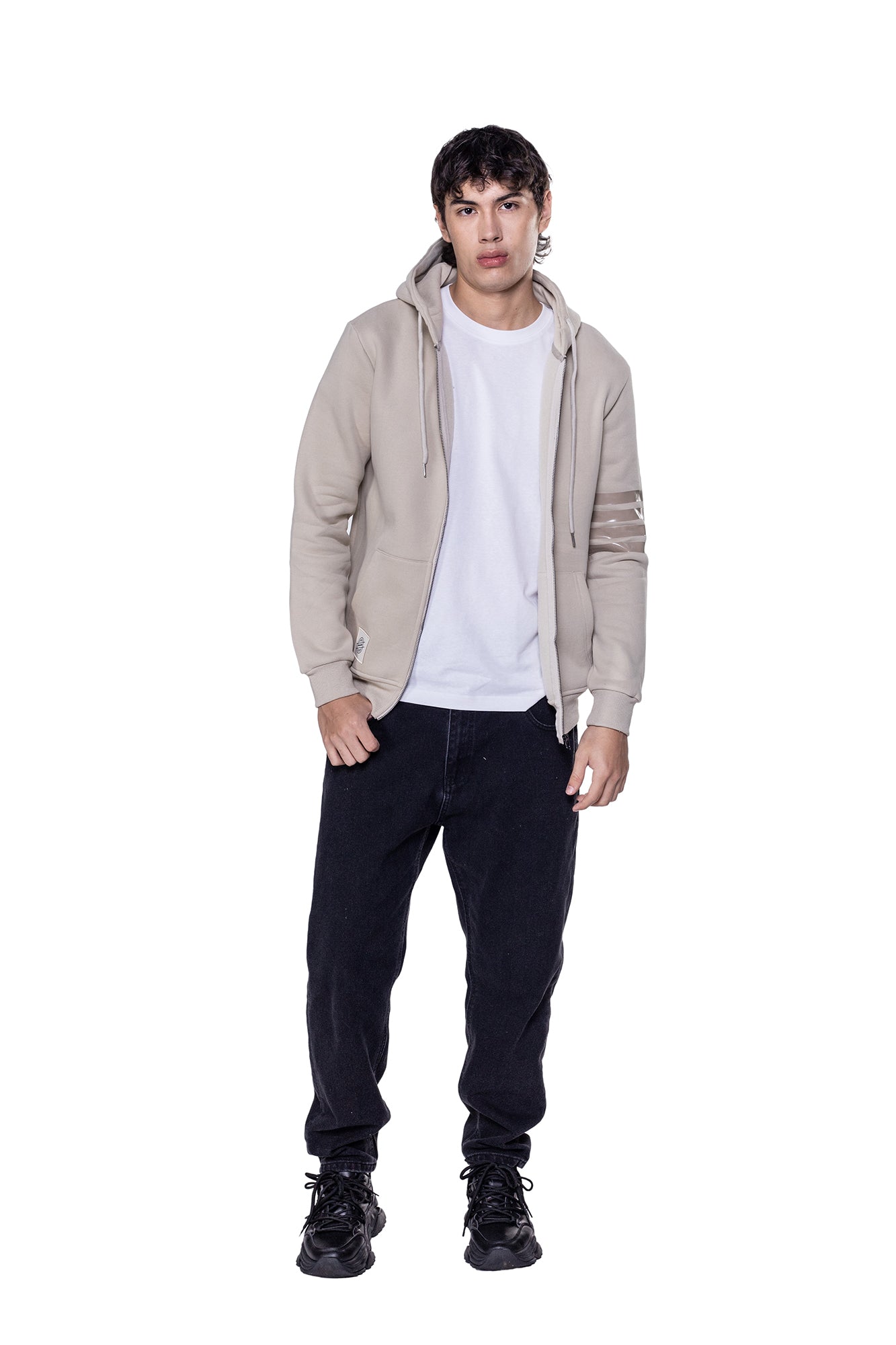 HOODIE CON CAPOTA Y CREMALLERA