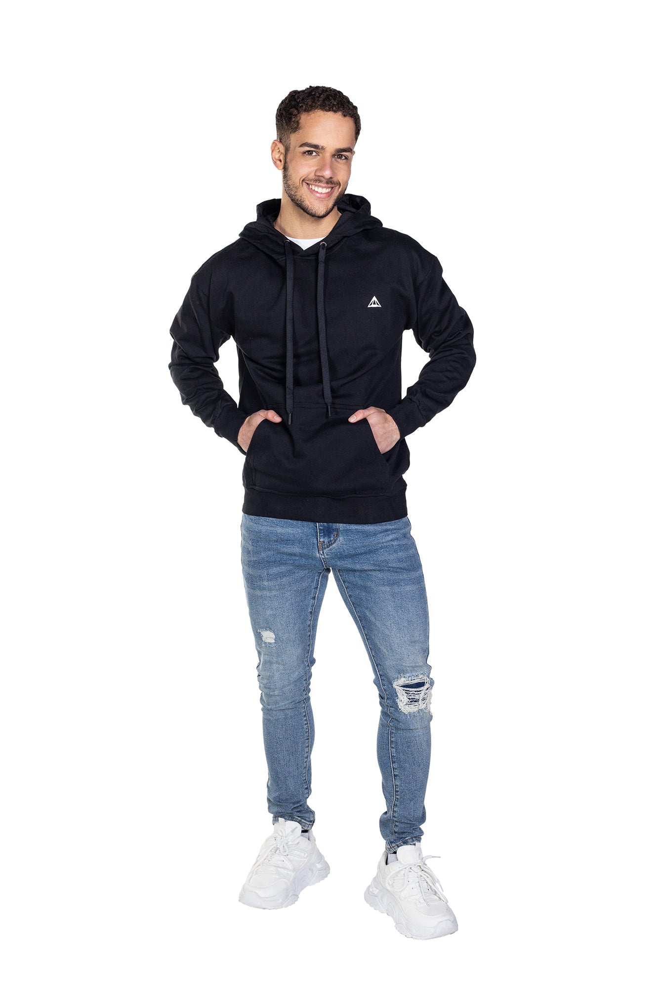 HOODIE CON CAPOTA Y ESTAMPADO