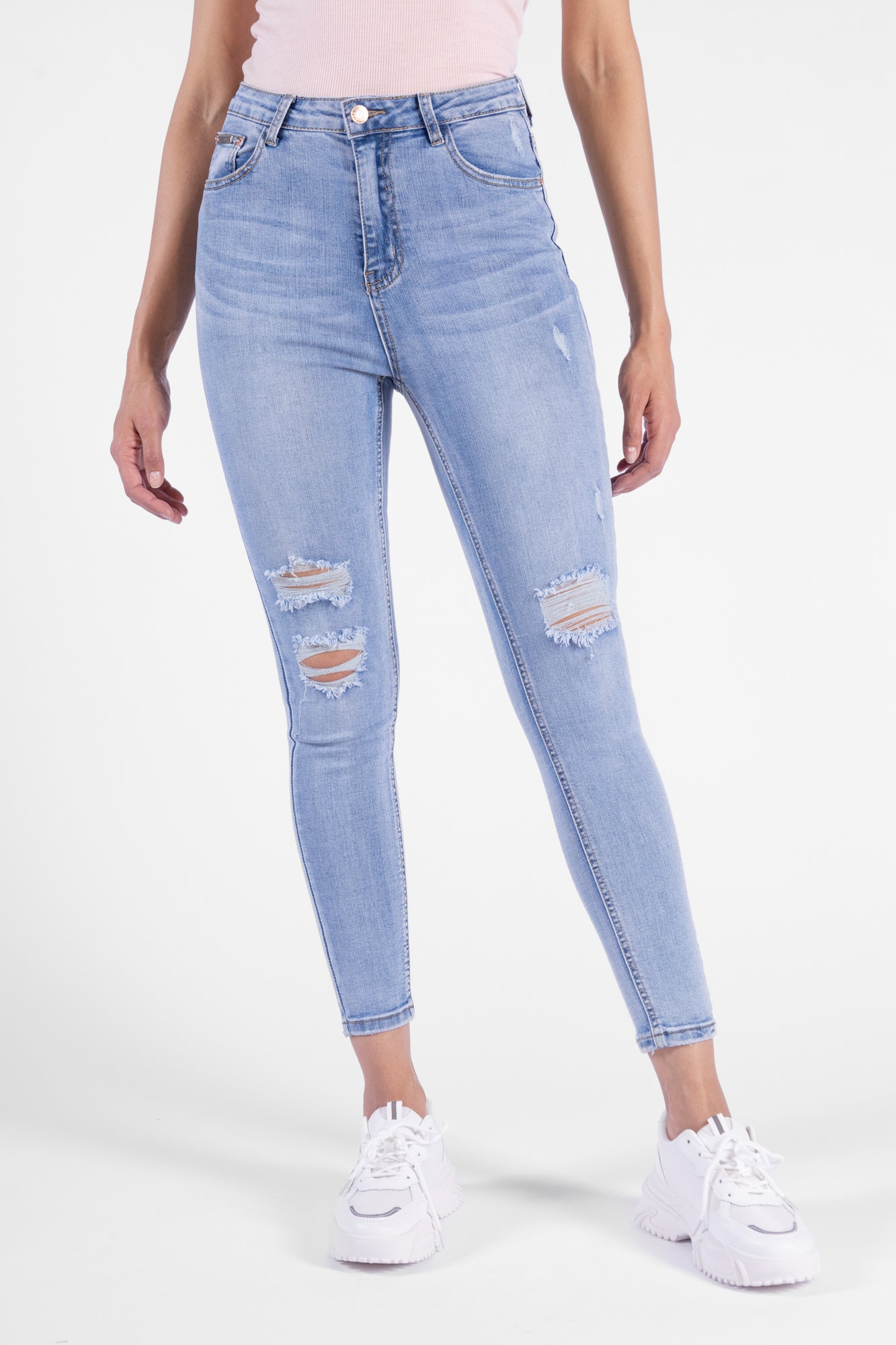 Jean High Waist Con Desgaste