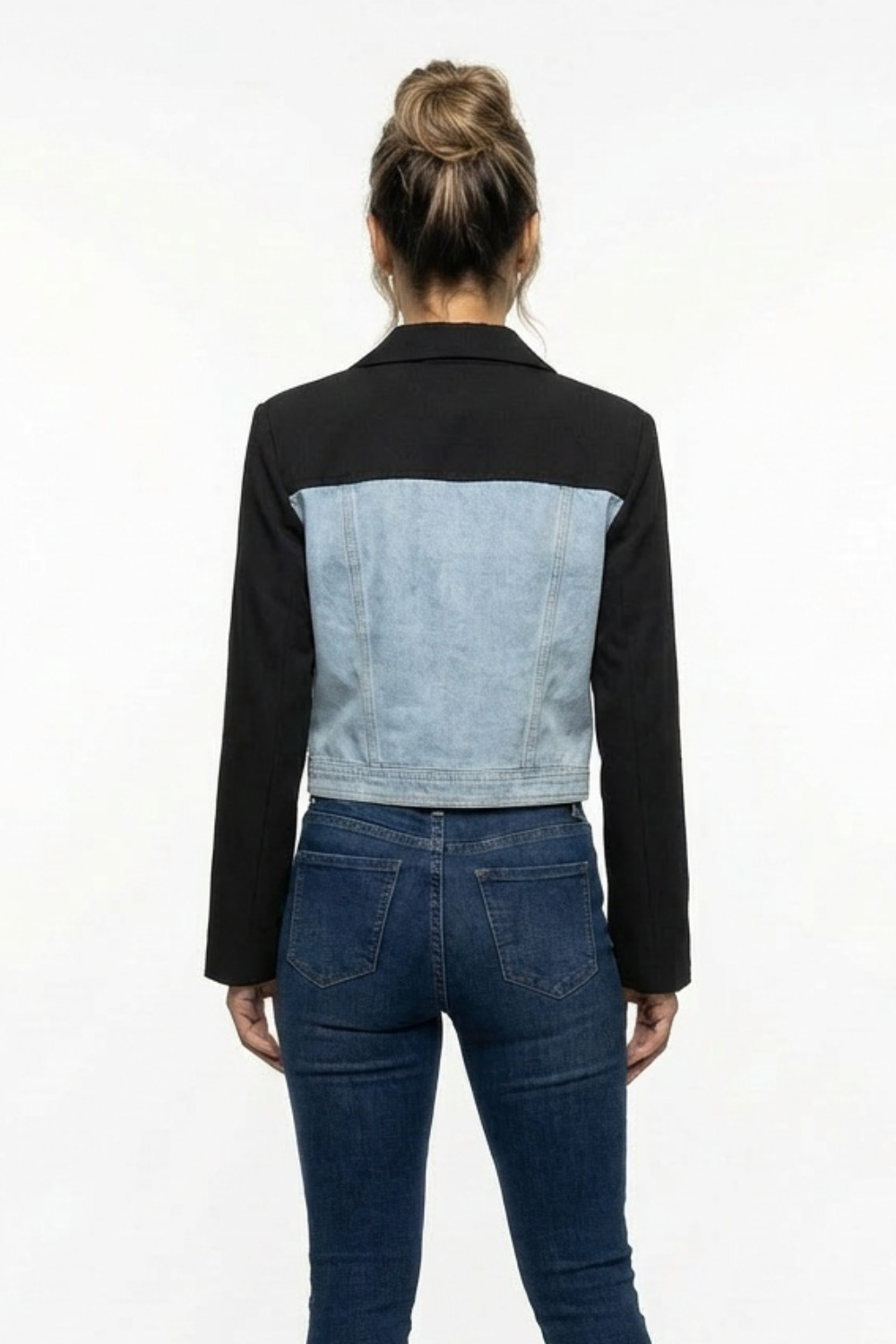 Blazer Corto Combinado en Denim para dama