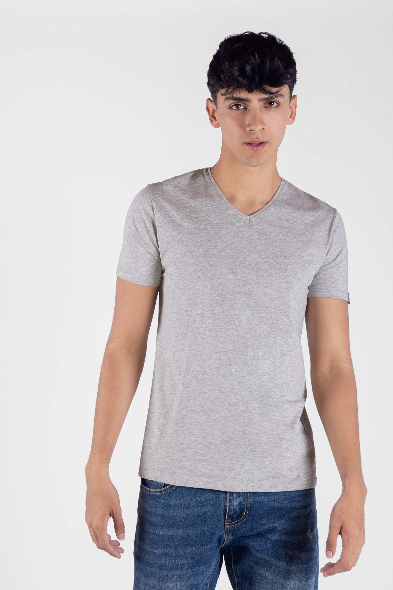 Camiseta V Color Gris Para Hombre