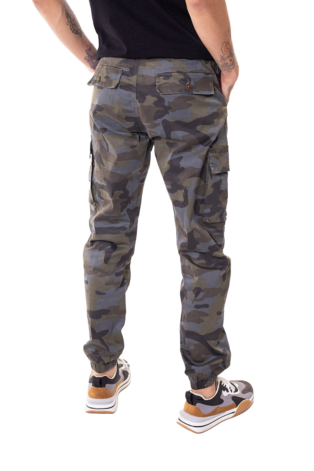 Pantalón Jogger Cargo camuflado