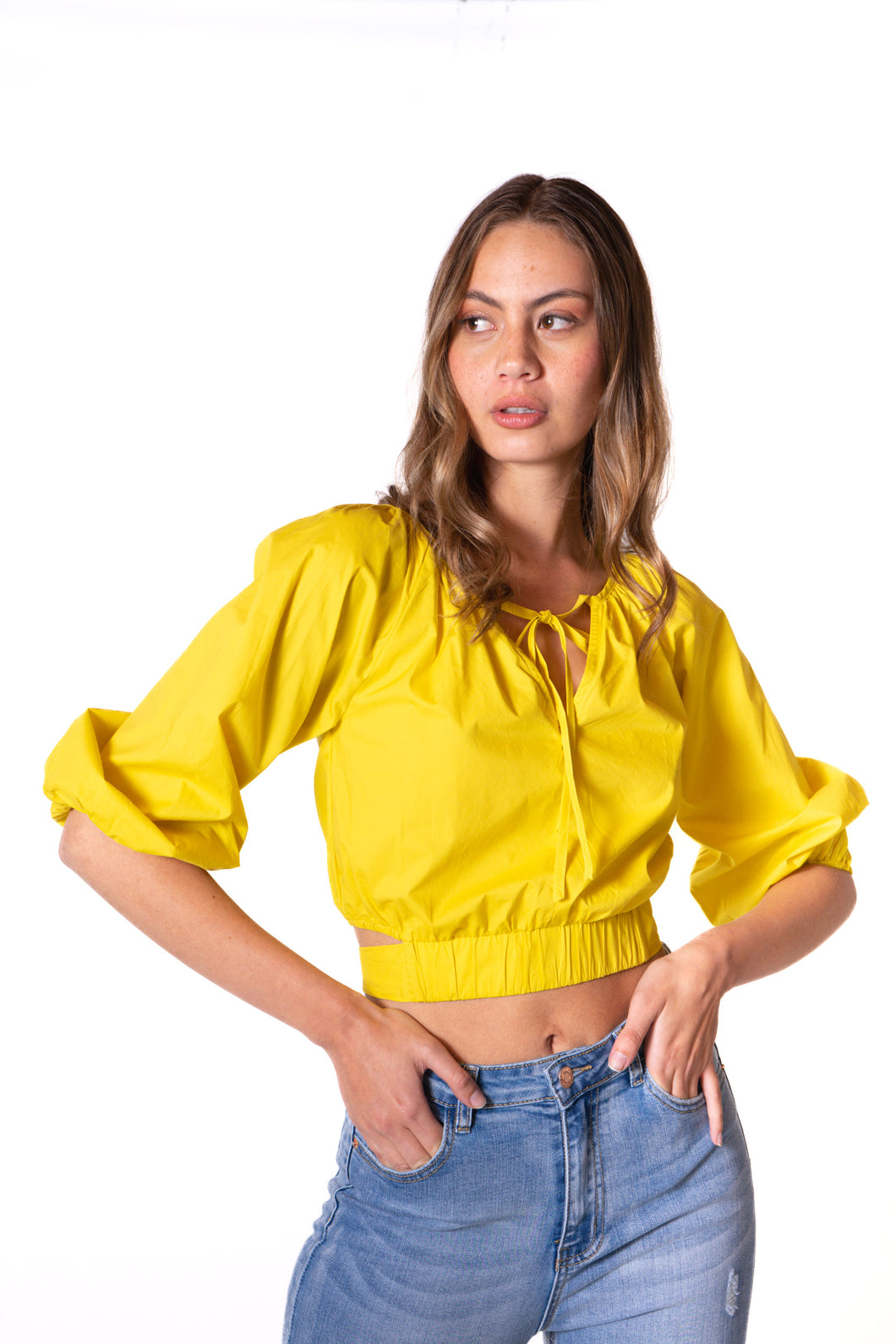 Blusa Con Listón En Cuello y Espalda Para Mujer